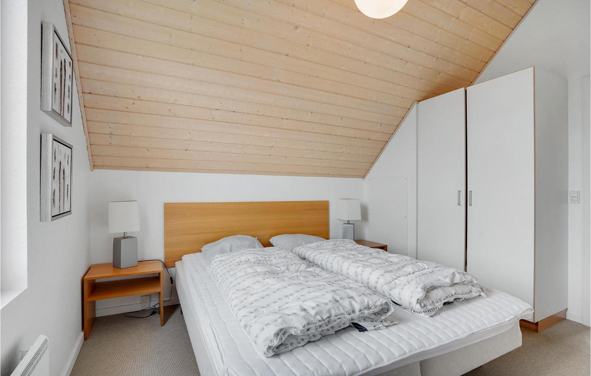 Stunning Home In Norre Nebel With Wifi Buitenkant foto