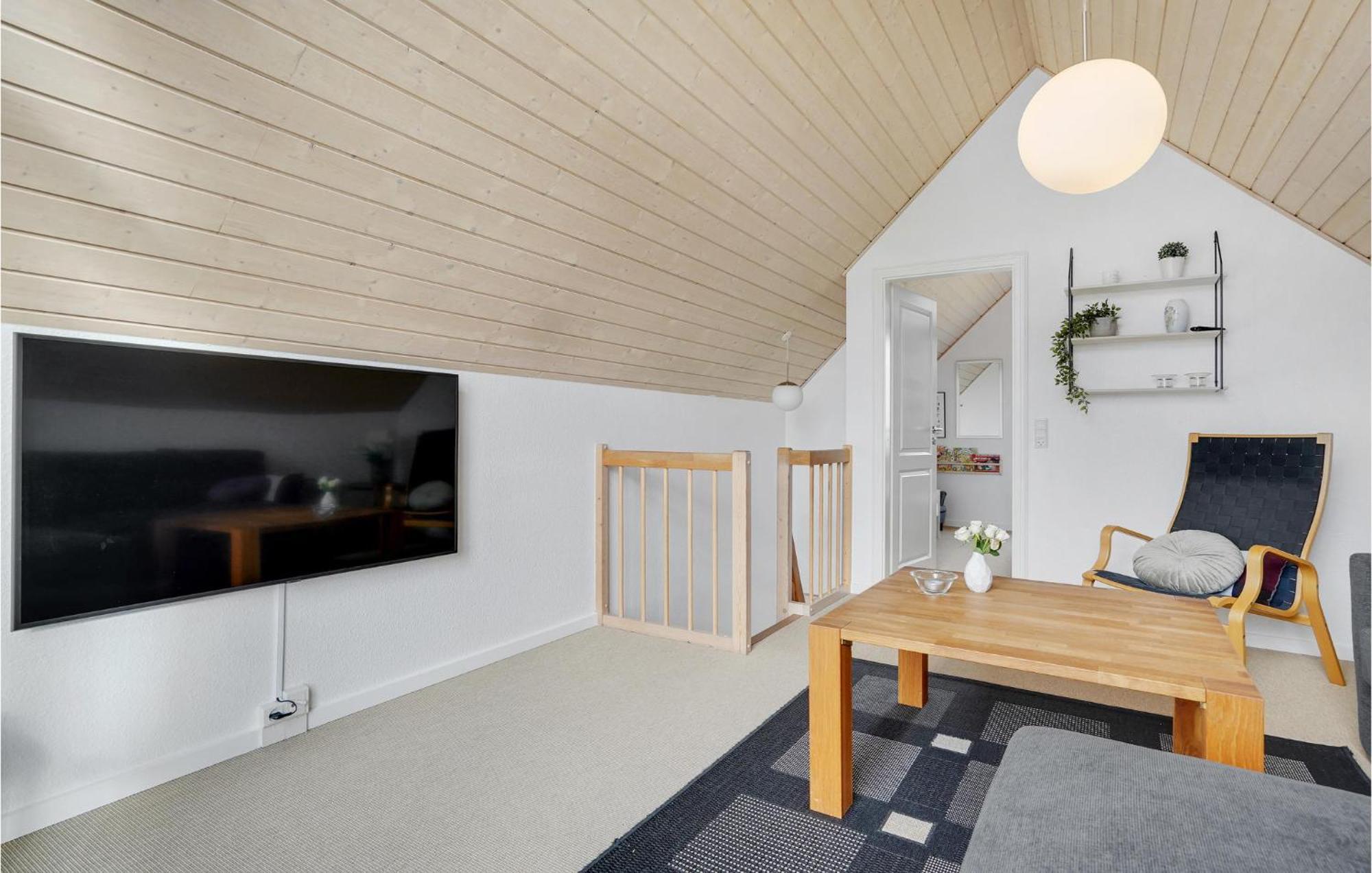 Stunning Home In Norre Nebel With Wifi Buitenkant foto