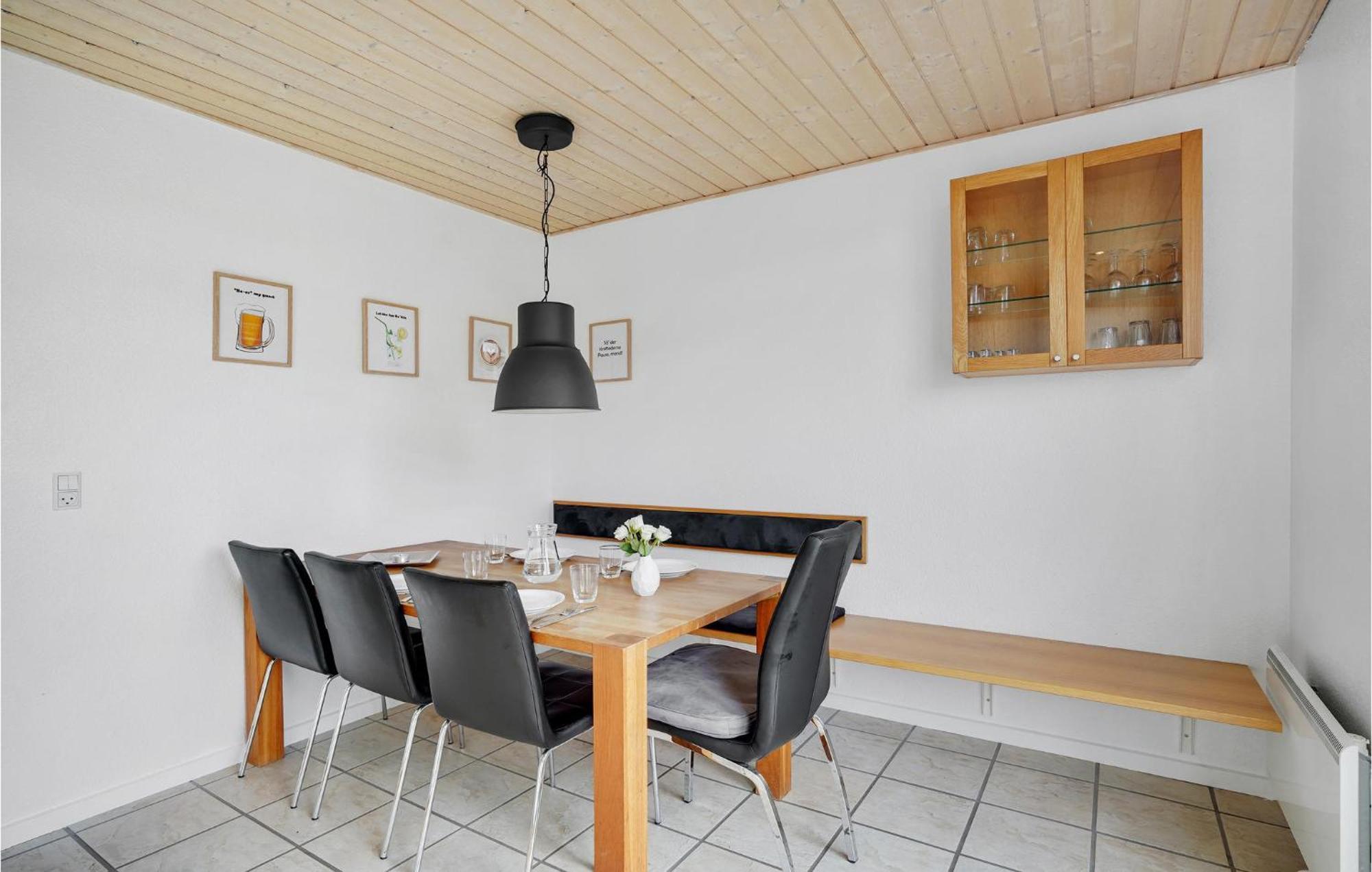 Stunning Home In Norre Nebel With Wifi Buitenkant foto